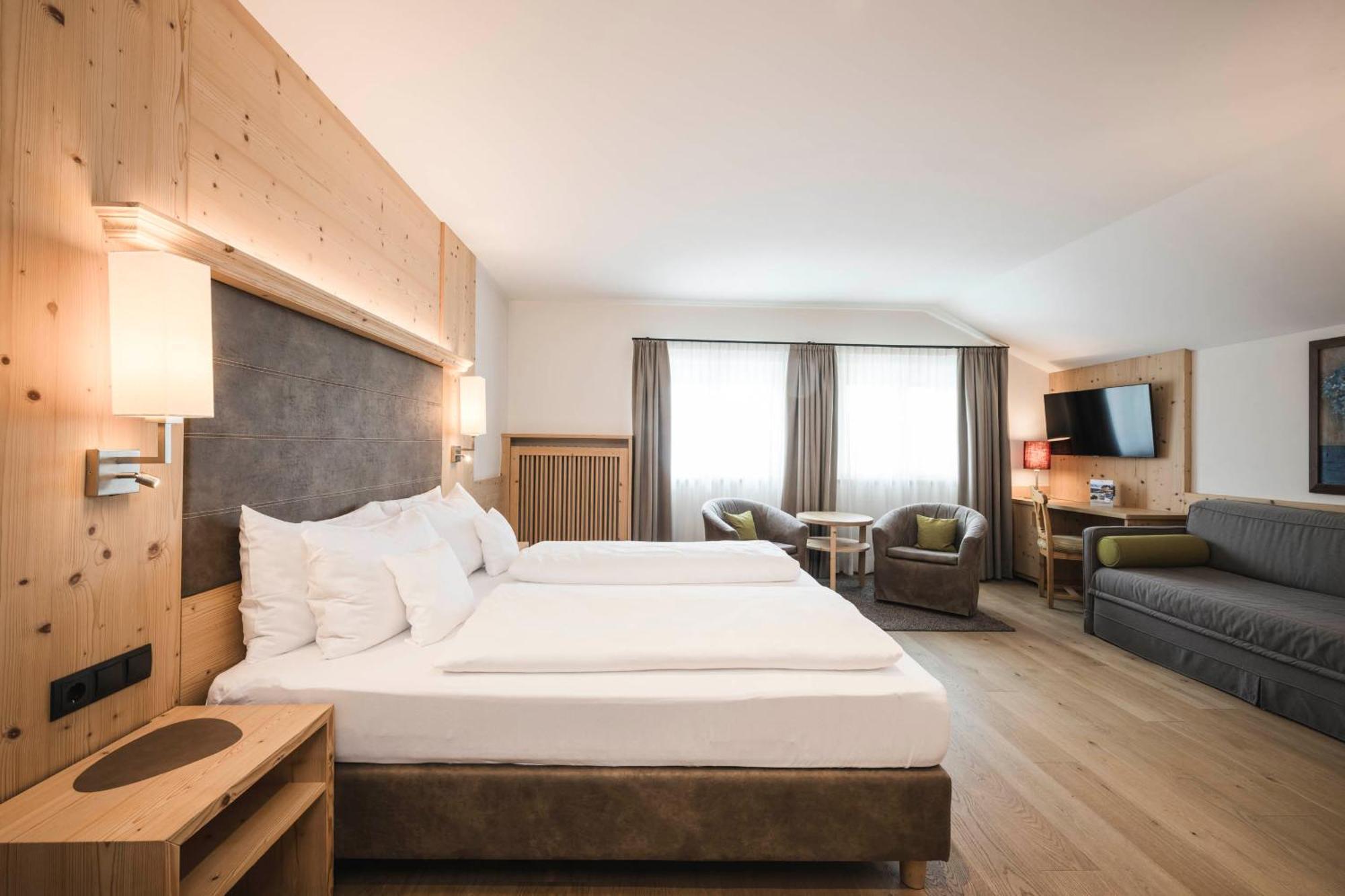 Hotel Villa Kastelruth Екстериор снимка
