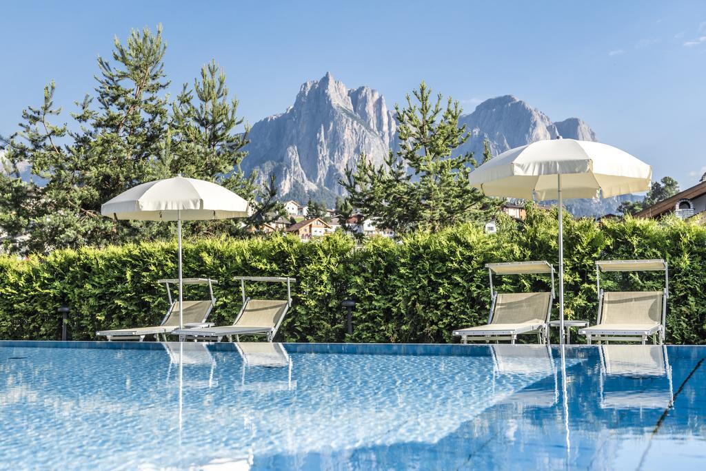 Hotel Villa Kastelruth Екстериор снимка
