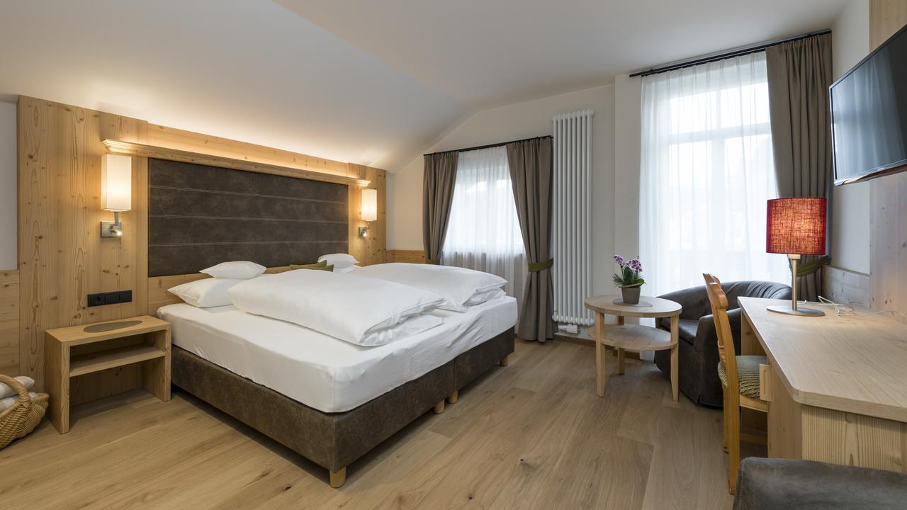 Hotel Villa Kastelruth Екстериор снимка